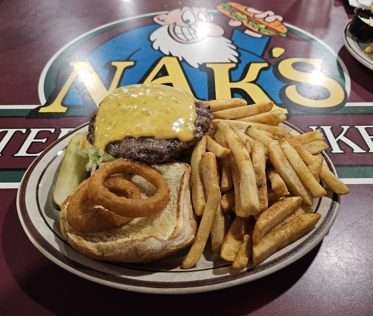 Nak's Eatery & Drinkery-3