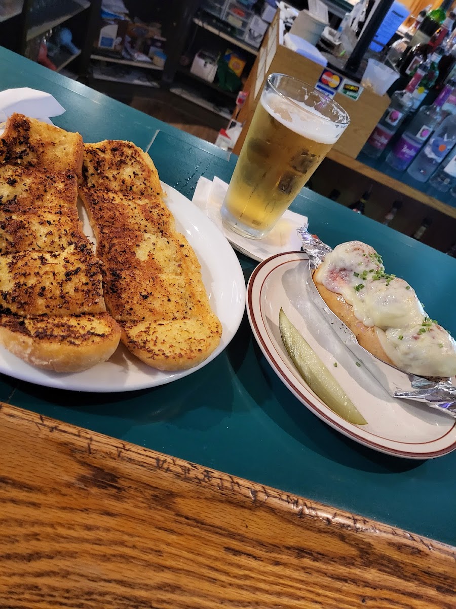 Nak's Eatery & Drinkery-7